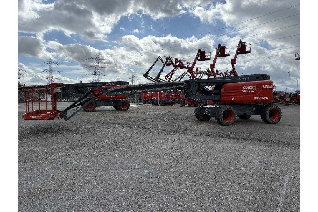 Skyjack SJ85AJ (CE) 26mtr Diesel Articulating Boom with Generator - Image 1 of 17