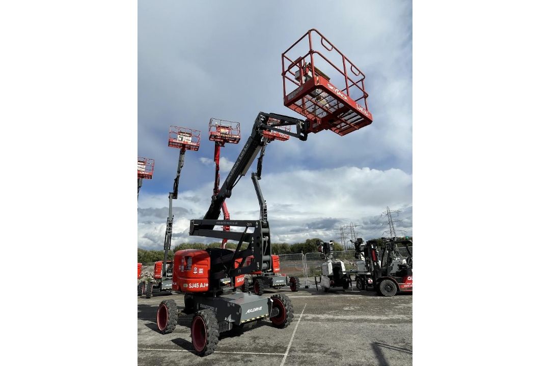 Skyjack SJ45AJXCE 15mtr Diesel Articulating Boom - Image 15 of 16