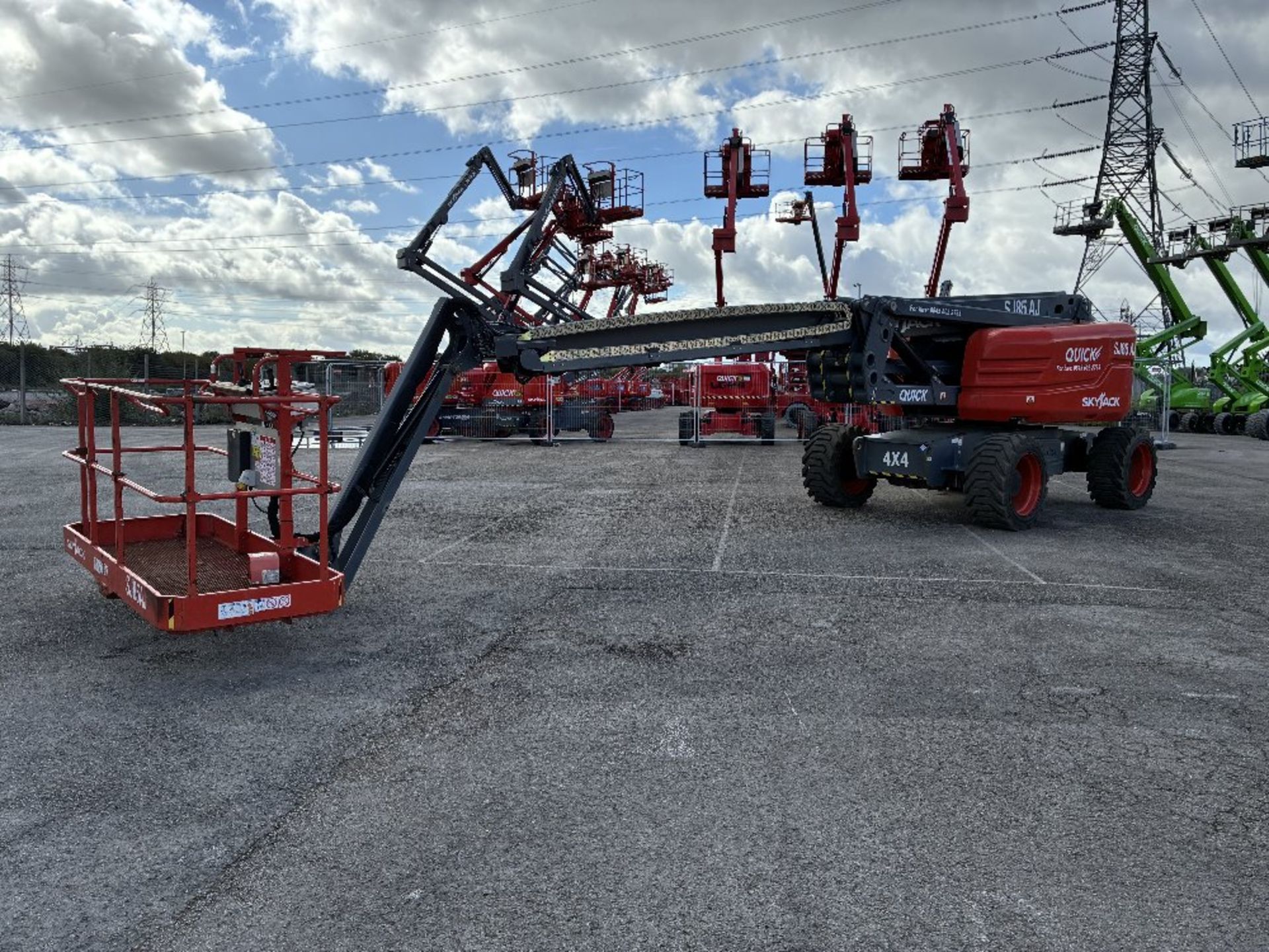 Skyjack SJ85AJ (CE) 26mtr Diesel Articulating Boom with Generator - Image 2 of 24