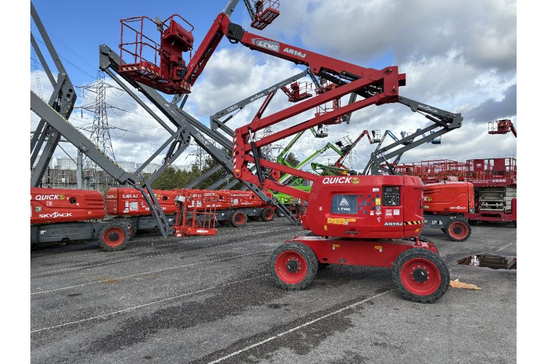 LGMG AR14J 15mtr Diesel Articulating Boom - Image 13 of 16