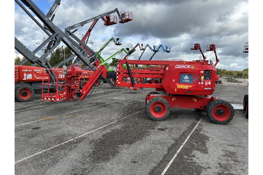 LGMG AR14J 15mtr Diesel Articulating Boom - Image 1 of 16
