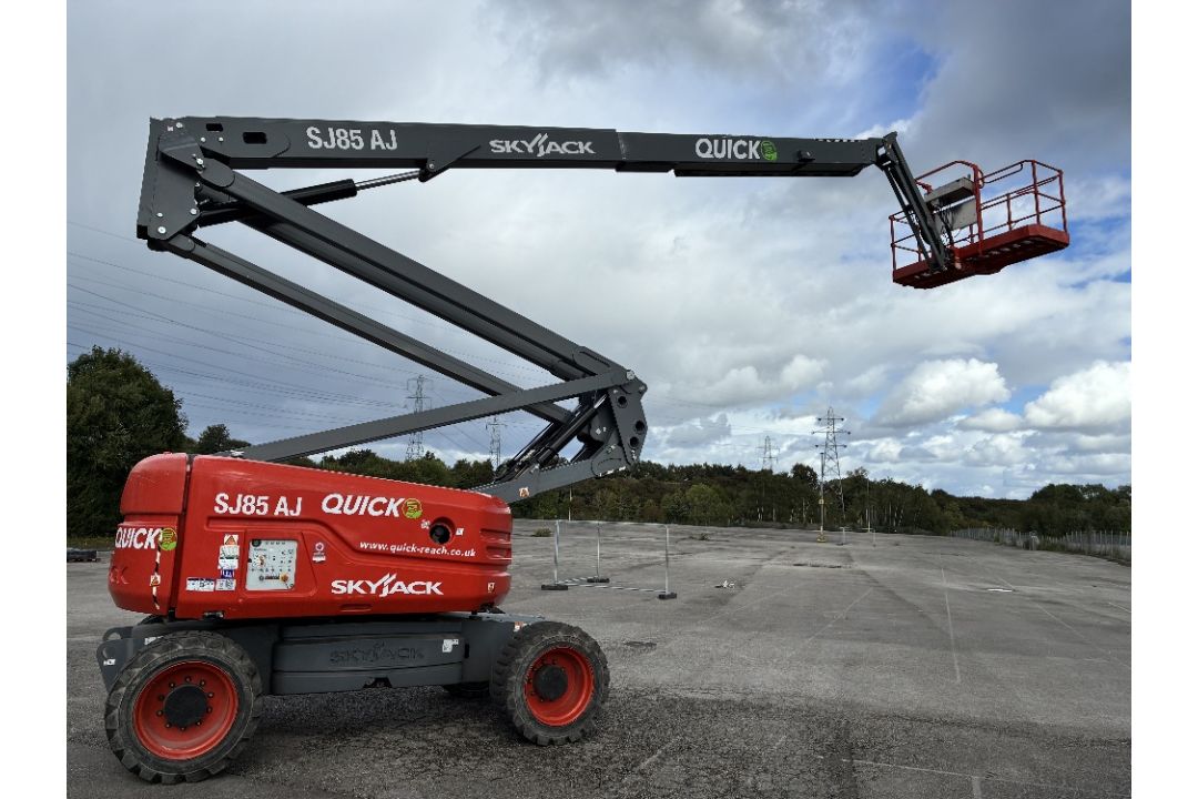 Skyjack SJ85AJ (CE) 26mtr Diesel Articulating Boom with Generator - Image 18 of 23