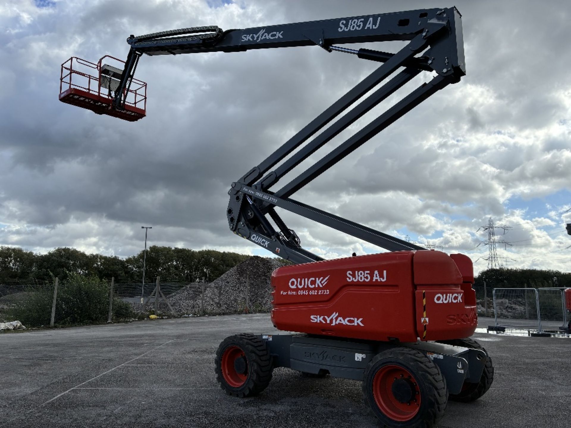 Skyjack SJ85AJ (CE) 26mtr Diesel Articulating Boom with Generator - Image 20 of 24