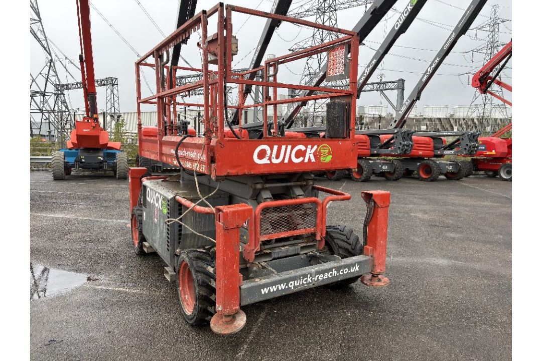 Skyjack SJ6832D 12mtr Diesel Scissor Lift - Image 2 of 16