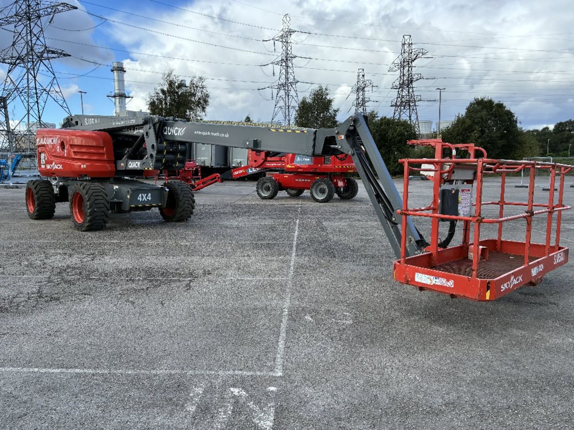Skyjack SJ85AJ (CE) 26mtr Diesel Articulating Boom with Generator - Image 4 of 24