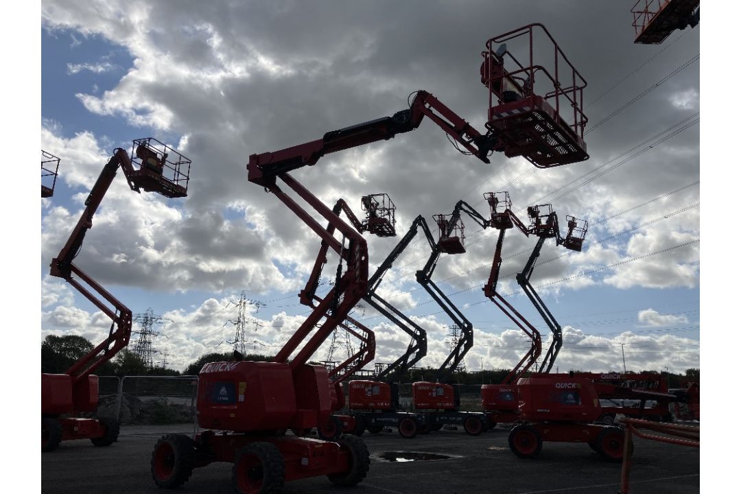 LGMG AR14J 15mtr Diesel Articulating Boom - Image 13 of 15