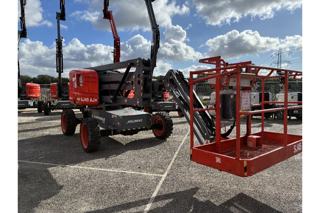 Skyjack SJ45AJXCE 15mtr Diesel Articulating Boom - Image 2 of 19