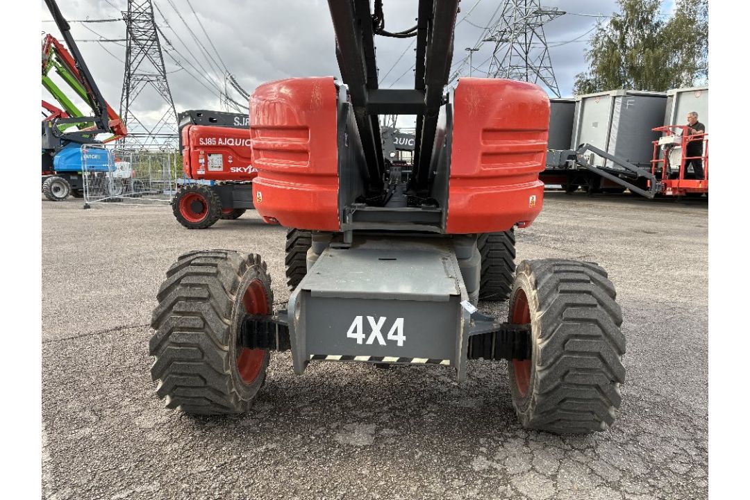 Skyjack SJ85AJ (CE) 26mtr Diesel Articulating Boom with Generator - Image 21 of 23
