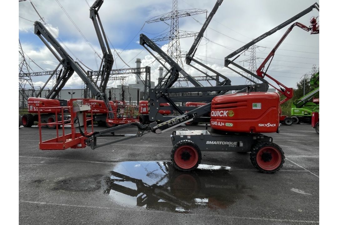 Skyjack SJ45AJXCE 15mtr Diesel Articulating Boom - Image 1 of 17