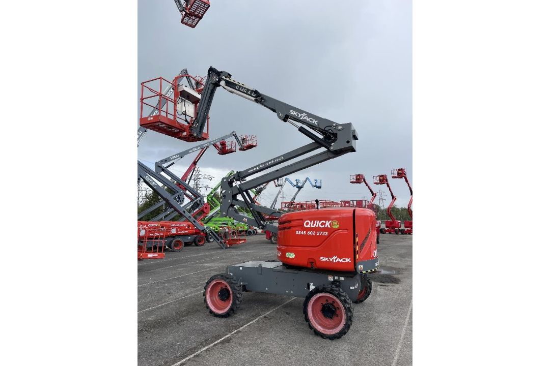 Skyjack SJ45AJ XCAP 15mtr (CE) Diesel Articulated Boom - Image 14 of 16