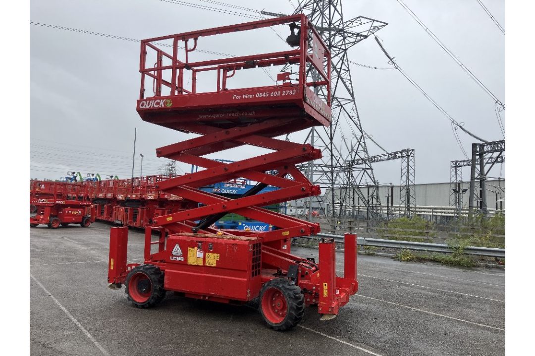 LGMG SR1018D / 3369 RT 12mtr Diesel Scissor Lift - Image 7 of 11