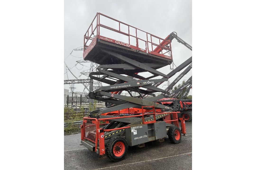 Skyjack SJ9250 17mtr Diesel Scissor Lift - Image 14 of 16