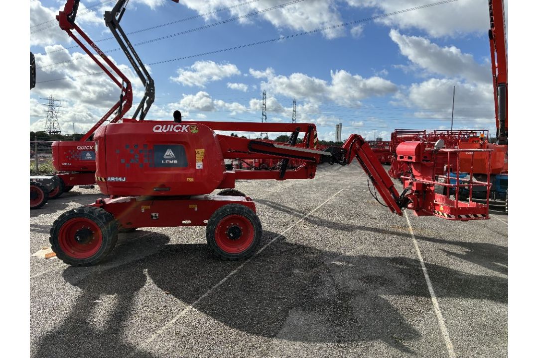 LGMG AR14J 15mtr Diesel Articulating Boom - Image 5 of 16