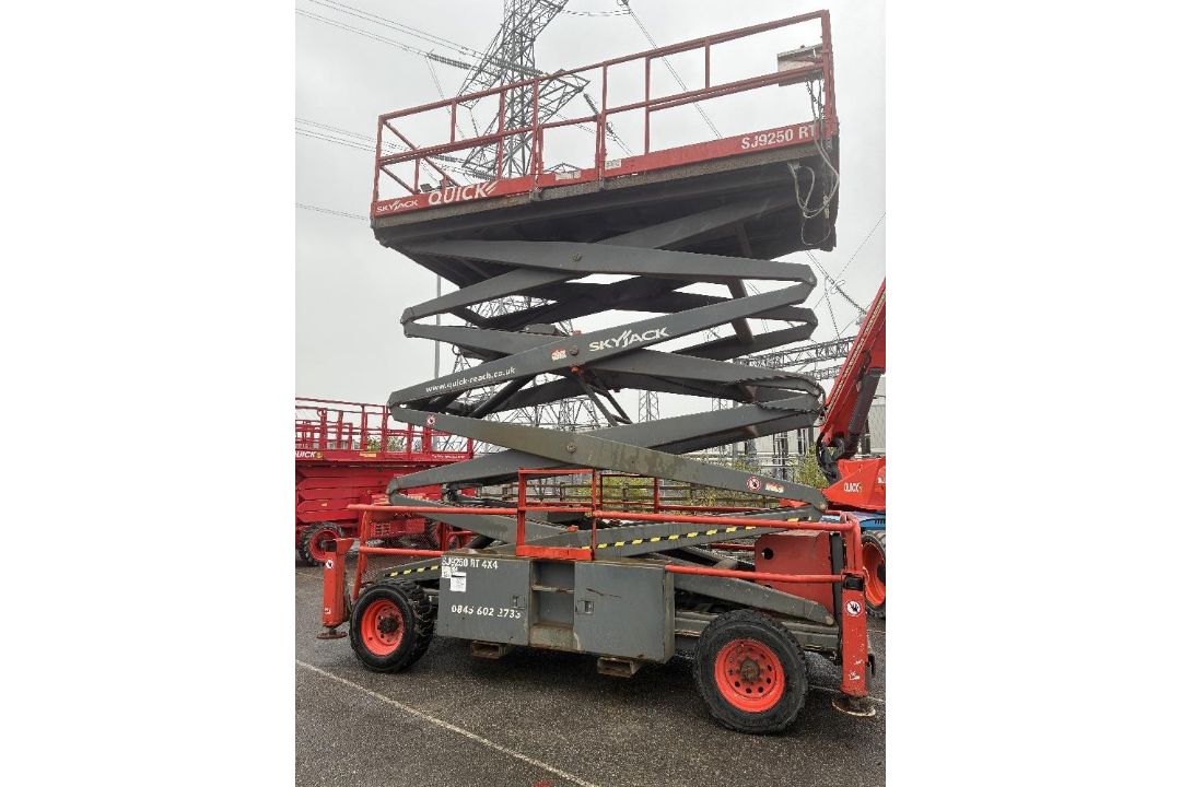 Skyjack SJ9250 17mtr Diesel Scissor Lift - Image 15 of 16
