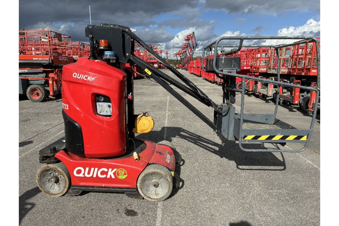 Manitou 100 VJR 10 MTR Electric Mast Boom - Image 9 of 10