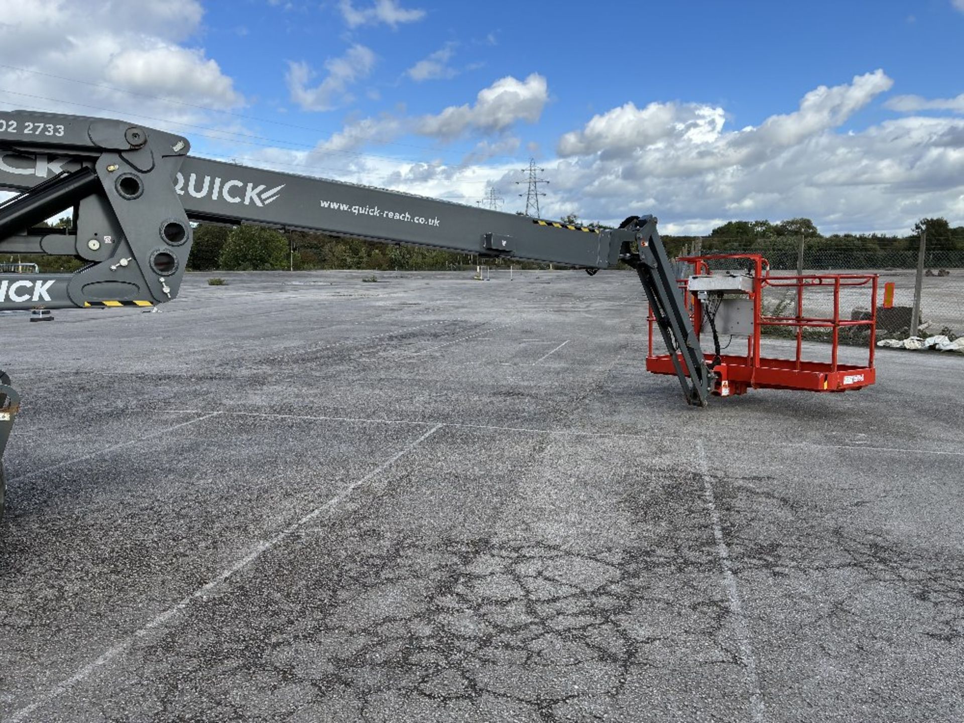 Skyjack SJ85AJ (CE) 26mtr Diesel Articulating Boom with Generator - Image 6 of 24