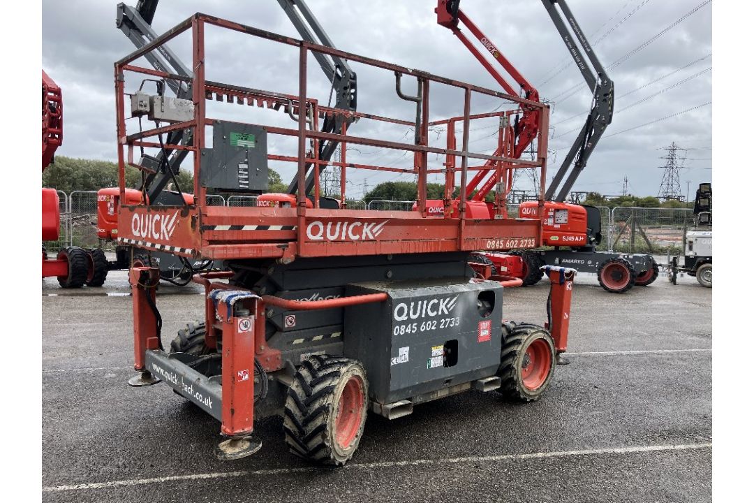 Skyjack SJ6832D 12mtr Diesel Scissor Lift - Image 3 of 11