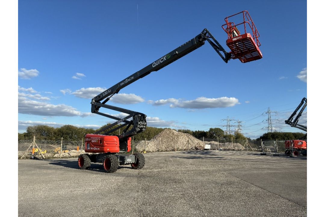 Skyjack SJ85AJ 26mtr Diesel Articulating Boom & Generator - Image 17 of 25