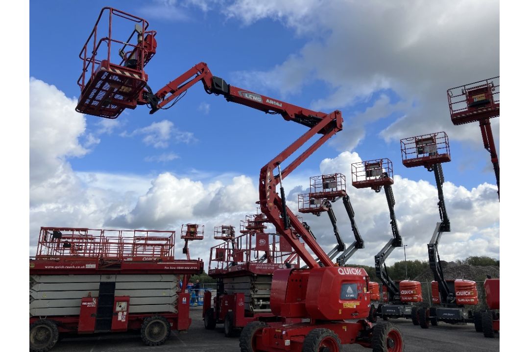 LGMG AR14J 15mtr Diesel Articulating Boom - Image 12 of 15