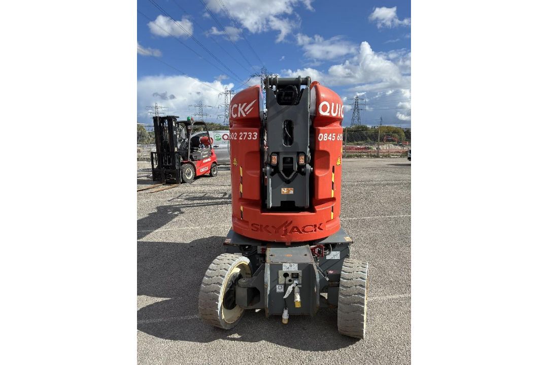 Skyjack SJ30ARJE 10m Narrow Electric Boom - Image 3 of 15