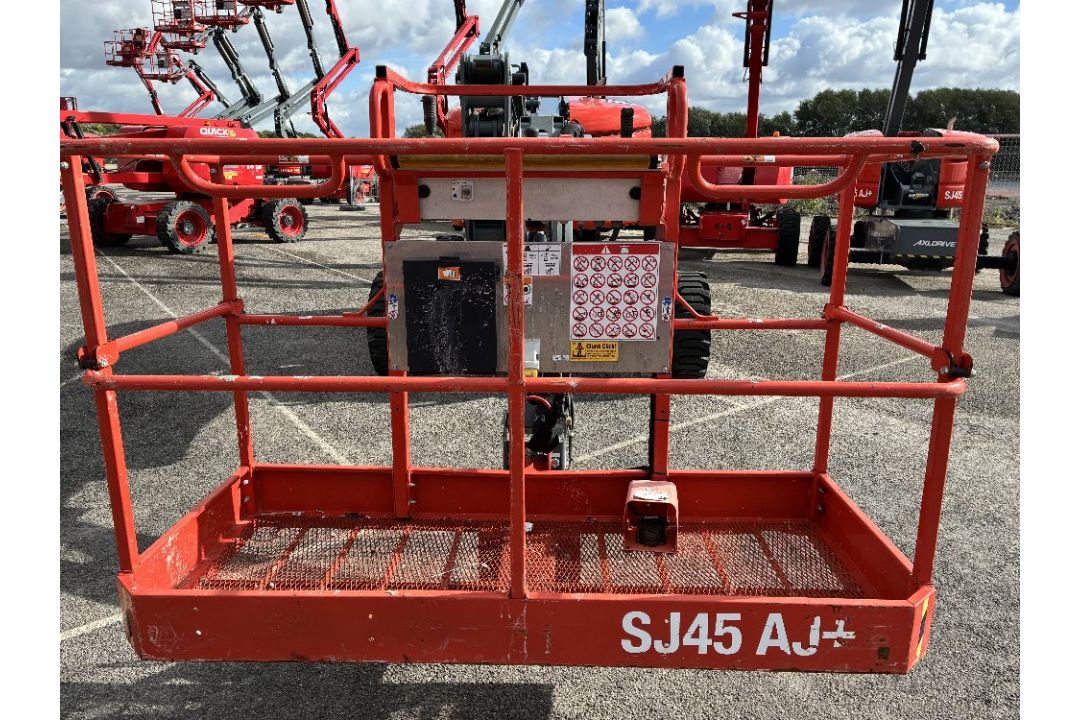 Skyjack SJ45AJXCE 15mtr Diesel Articulating Boom - Image 18 of 19