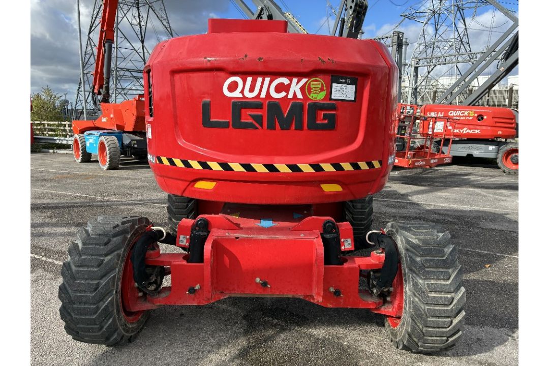 LGMG AR14J 15mtr Diesel Articulating Boom - Image 7 of 16