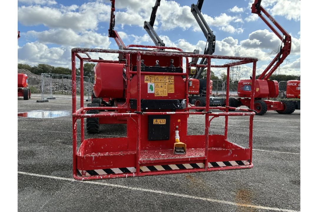 LGMG AR14J 15mtr Diesel Articulating Boom - Image 3 of 16