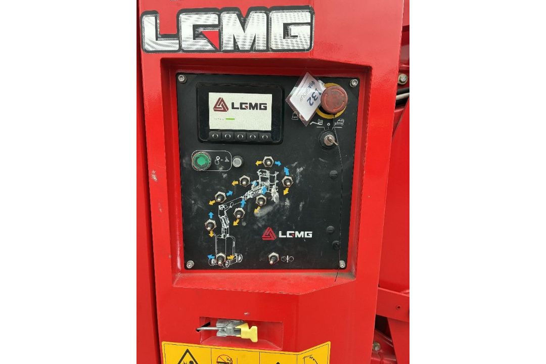 LGMG A09JE 10mtr Narrow Electric Boom - Image 17 of 21
