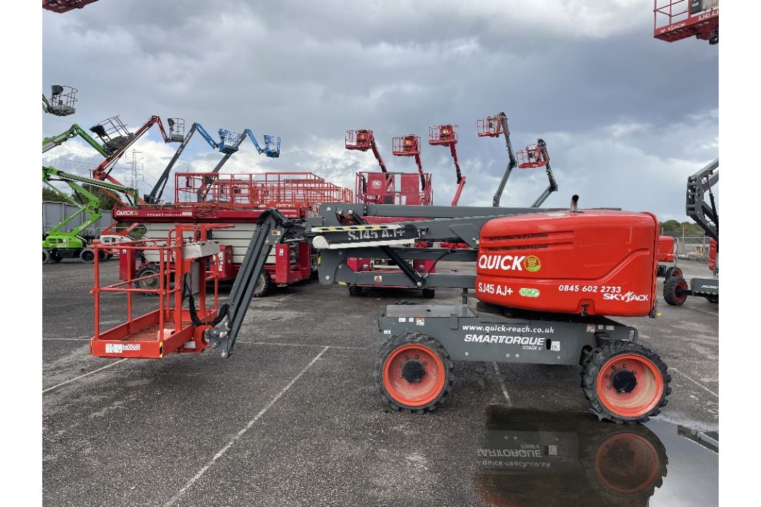 Skyjack SJ45AJXCE 15mtr Diesel Articulating Boom - Image 1 of 19