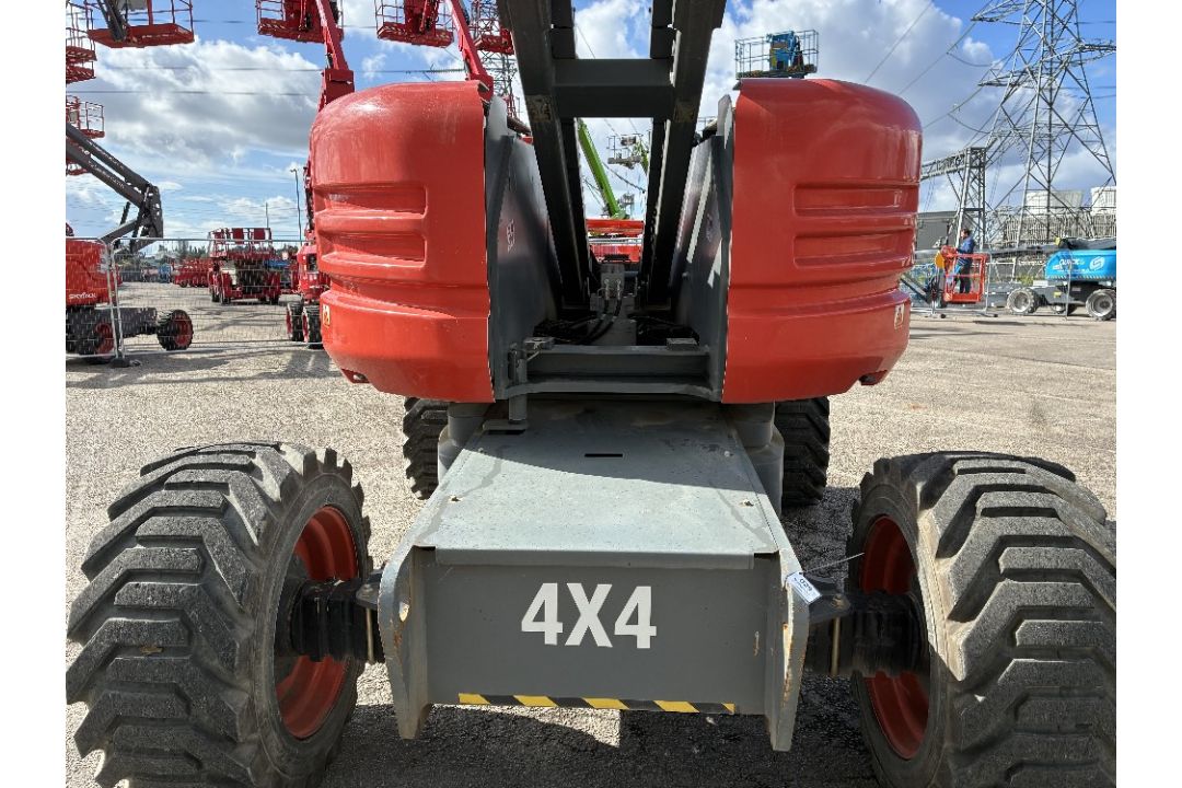Skyjack SJ85AJ (CE) 26mtr Diesel Articulating Boom with Generator - Image 17 of 21