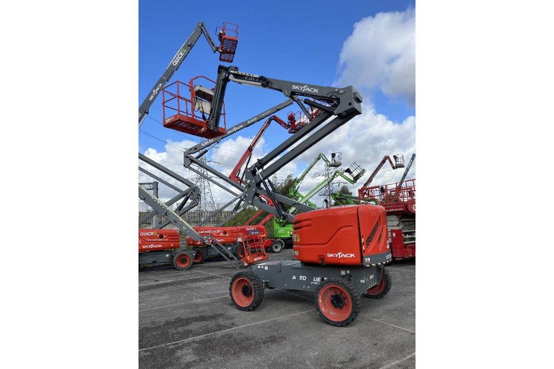 Skyjack SJ45AJXCE 15mtr Diesel Articulating Boom - Image 11 of 14