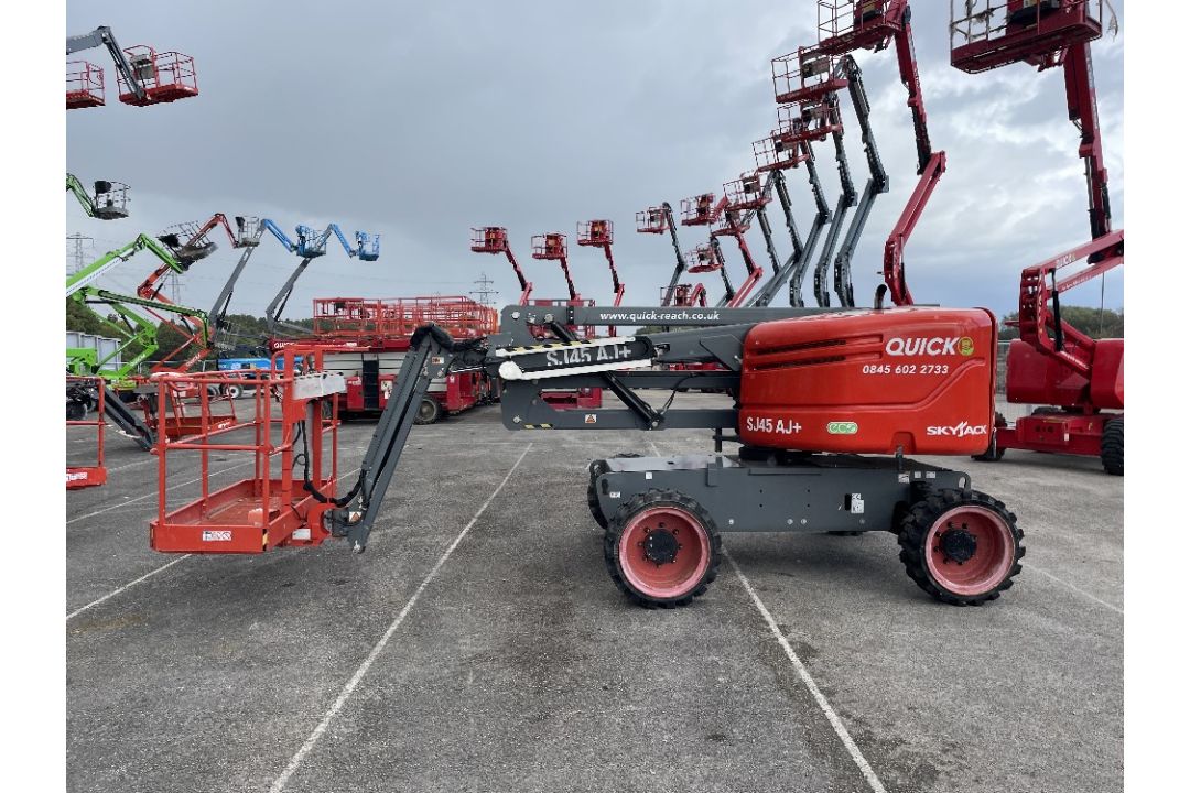 Skyjack SJ45AJ XCAP 15mtr (CE) Diesel Articulated Boom - Image 1 of 16