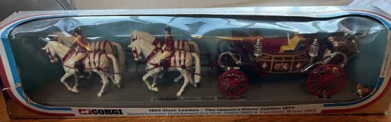Boxed Corgi model of 1902 State Landau, Queens silver jubilee 1977