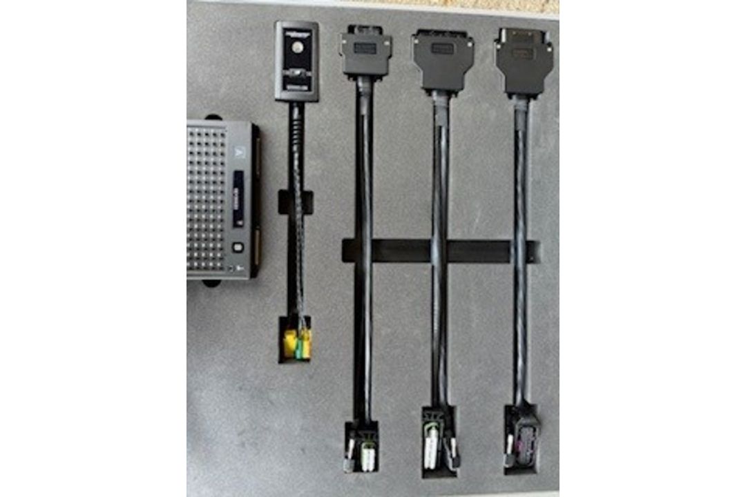 Lamborghini Gallardo Official E-Gear Diagnostic Instruments - Image 1 of 5