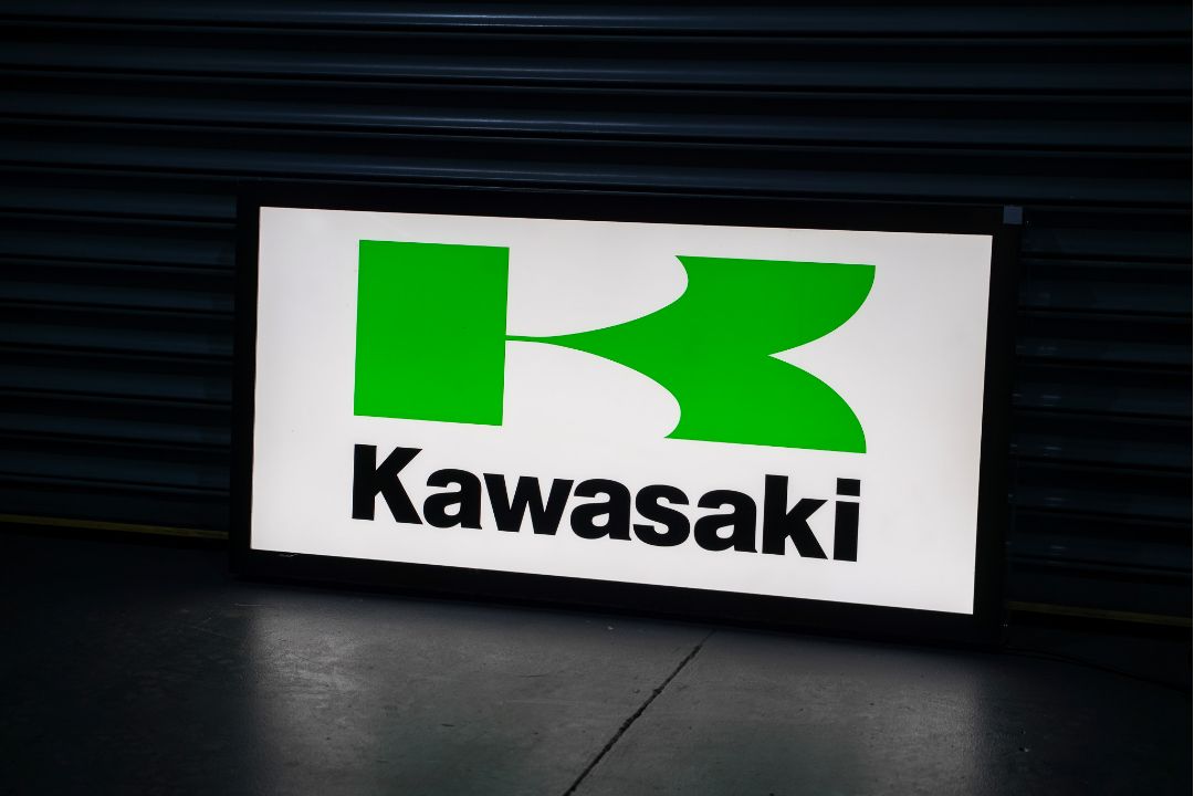 'Kawasaki' Illuminated Sign - Image 3 of 3