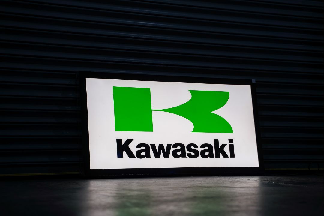 'Kawasaki' Illuminated Sign - Image 1 of 3