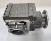 REXROTH 3 842 519 005 RIGHT ANGLE GEAR REDUCER USED