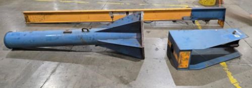 EATON YALE 1/2 TON FREE STANDING JIB CRANE USED