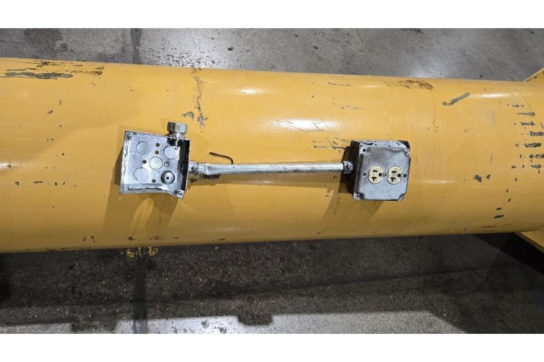 CONTRX INDUSTRIES A41216 2 TON FREESTANDING JIB CRANE USED - NO HOIST - Image 5 of 20