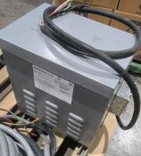 DONGAN 83-6-7987 TRANSFORMER 6 KVA 460V TO 208V USED