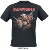 1 x IRON MAIDEN The Trooper Logo Short Sleeve Men's T-Shirt by Gildan - Size: Extra Large -