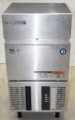 1 x HOSHIZAKI Commercial Stainless Steel Ice Machine (Model: LG2/150LG84) - 220-240v - Dimensions: