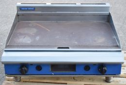 1 x BLUE SEAL Commercial Natural Gas Stainless Steel Griddle - Dimensions: H49 x W90 x D81cm -