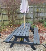 1 x Outdoor Wooden Picnic/Pub Garden Bench With Parasol - Ref: OD23/78 - CL977 - Location: