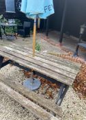 1 x Outdoor Wooden Picnic/Pub Garden Bench With Parasol - Ref: OD29/83 - CL977 - Location: