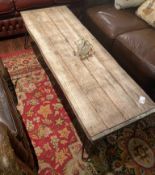 1 x Shabby Chic Coffee / Drinks Table With Metal Legs & Wooden Top - (HxWxD) 450 X 1400 X 480mm -