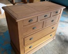 1 x Solid Oak 5-Over-2 Chest of 7-Drawers - CL985 - NO VAT ON THE HAMMER - Location: Cheshire WA16