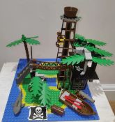 1 x Vintage LEGO Set 6270 FORBIDDEN ISLAND with Two Original Mini Figures and Accessories