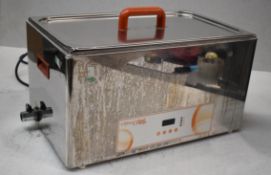 1 x Clifton Sous Vide Machine FL28D - Dimensions: H29 x W53 x D33 cms