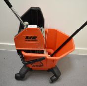 1 x SIR Professional Red Mop Bucket with Squeezer and Mop